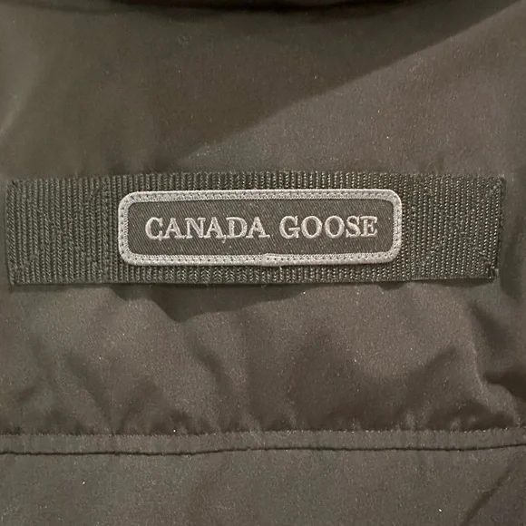 CANADA GOOSE BENNETTE PARKA - Picture 5 of 8